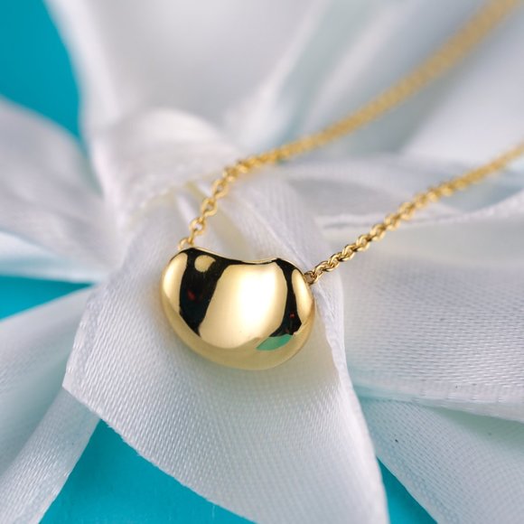 Tiffany & Co. Jewelry - Tiffany & Co. Bean Necklace Vintage Elsa Peretti 11mm Pendant in 18k Gold w/Box